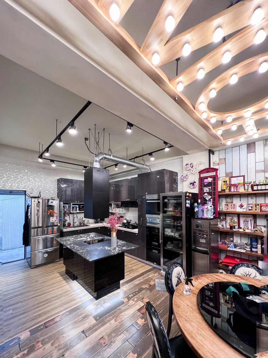 奢華工業風  再次為廚房注入生命