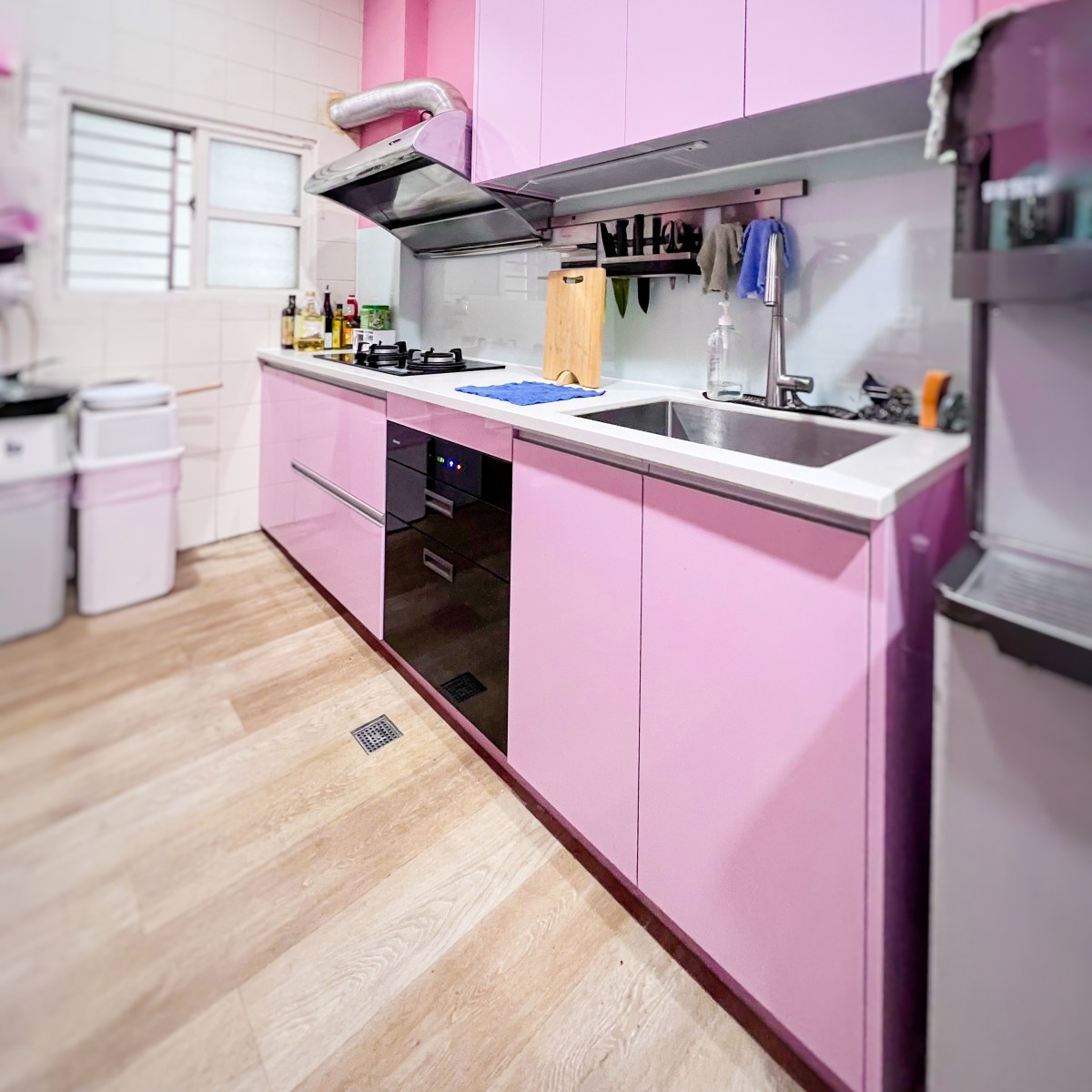 古早味灶腳搖身一變芭比廚房